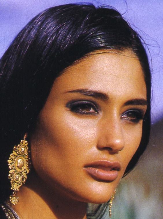 Beautiful Native American Women Apache Blackfeet Cherokee Cheyenne Chicasaw Chippewa